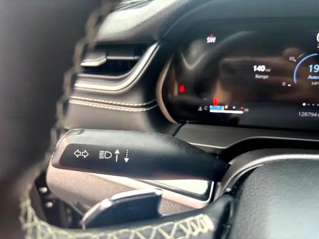 used 2021 Jeep Grand Cherokee L car, priced at $18,500