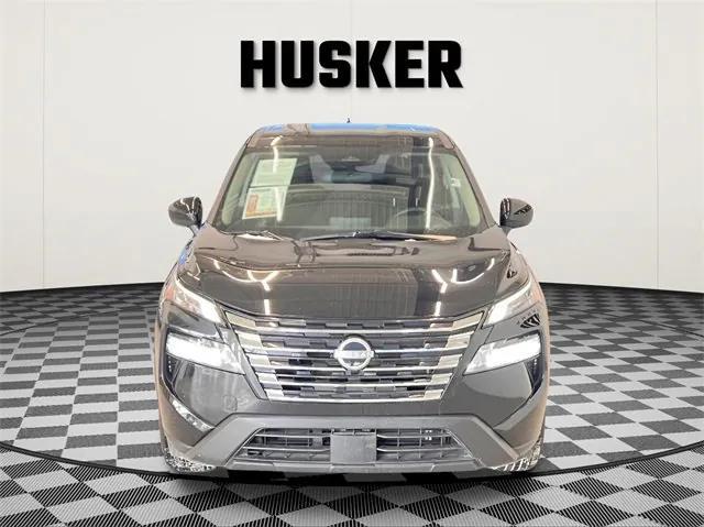 used 2025 Nissan Rogue car, priced at $19,998