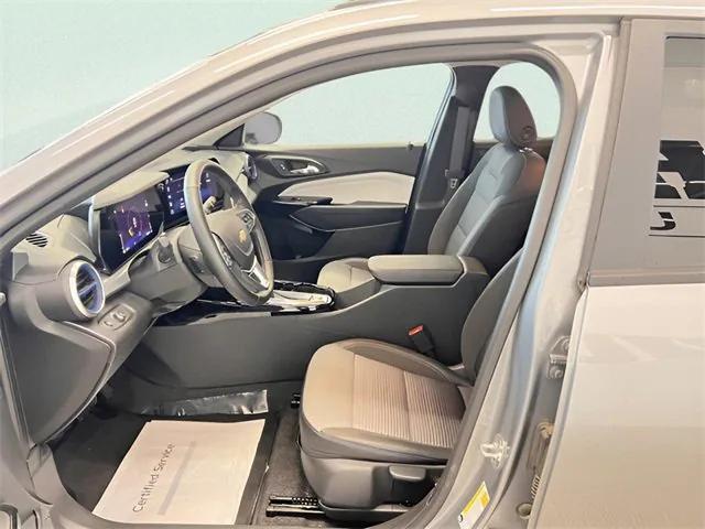 used 2025 Chevrolet Trax car, priced at $20,498