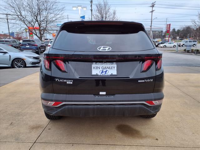 new 2024 Hyundai TUCSON Hybrid car, priced at $32,988