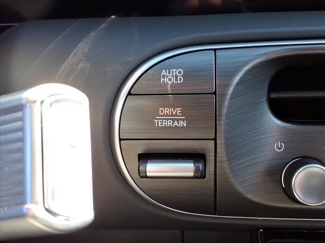 new 2026 Hyundai Palisade Hybrid car, priced at $61,070