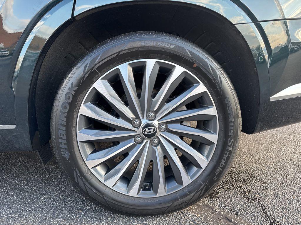 used 2024 Hyundai Palisade car, priced at $38,688