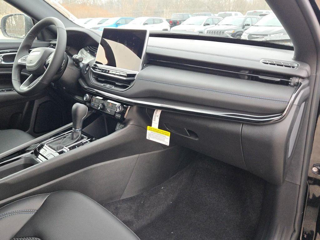 new 2026 Jeep Compass car, priced at $31,290