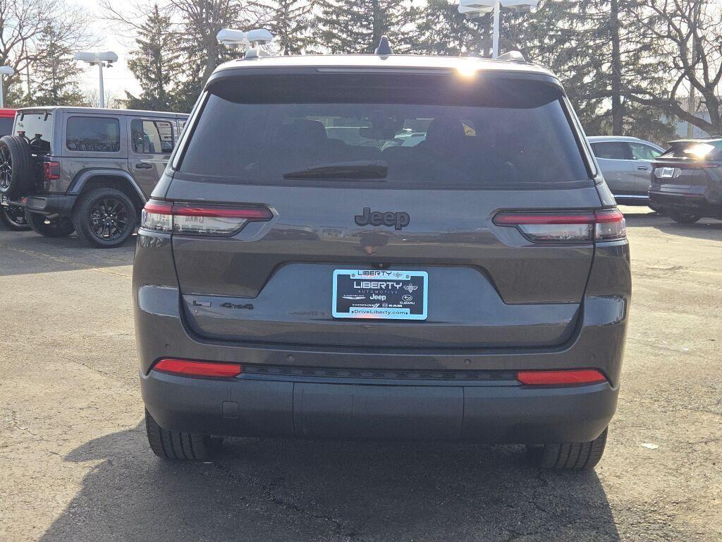 used 2022 Jeep Grand Cherokee L car, priced at $29,788
