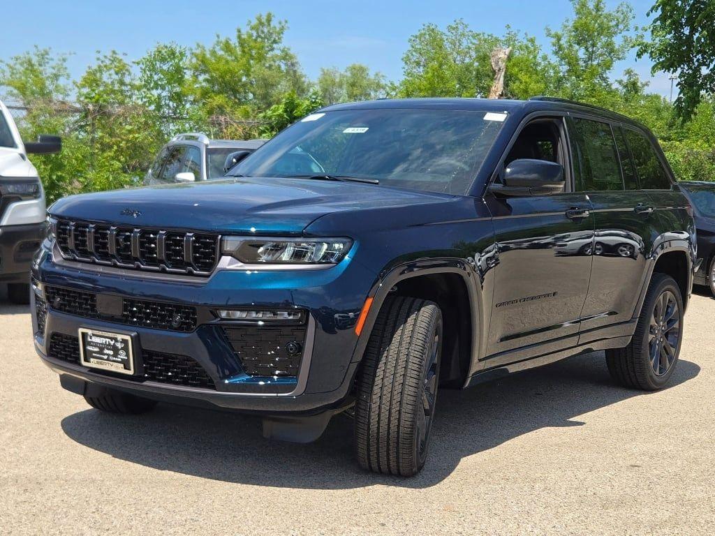 new 2026 Jeep Grand Cherokee car, priced at $48,539