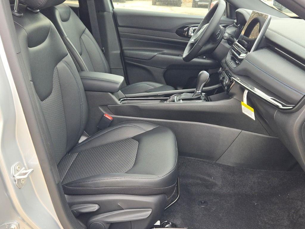 new 2026 Jeep Compass car, priced at $31,290