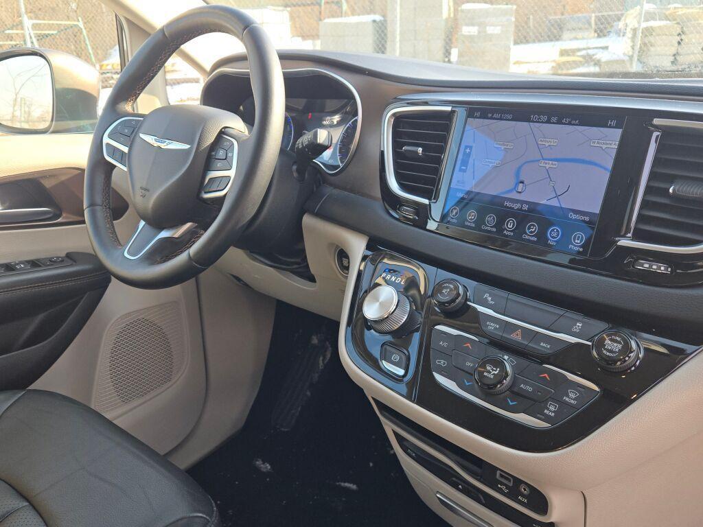 used 2017 Chrysler Pacifica car, priced at $13,482