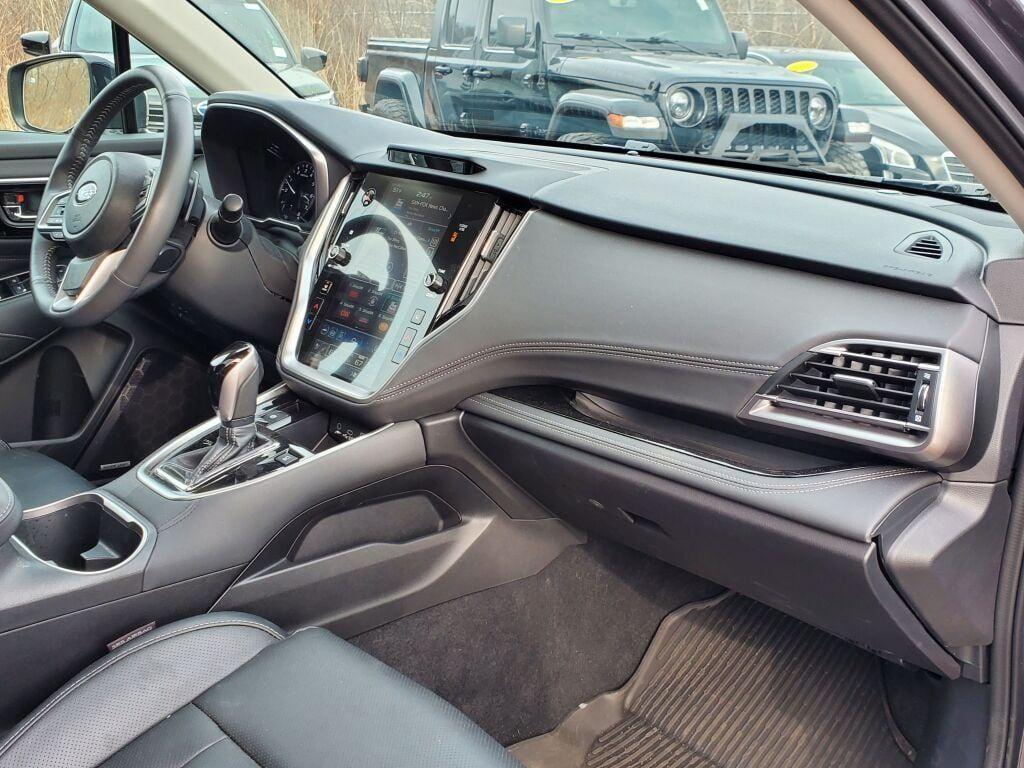 used 2025 Subaru Outback car, priced at $35,995