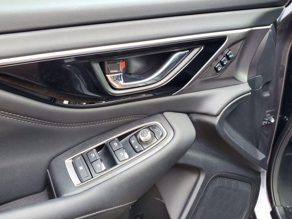 used 2025 Subaru Outback car, priced at $35,995