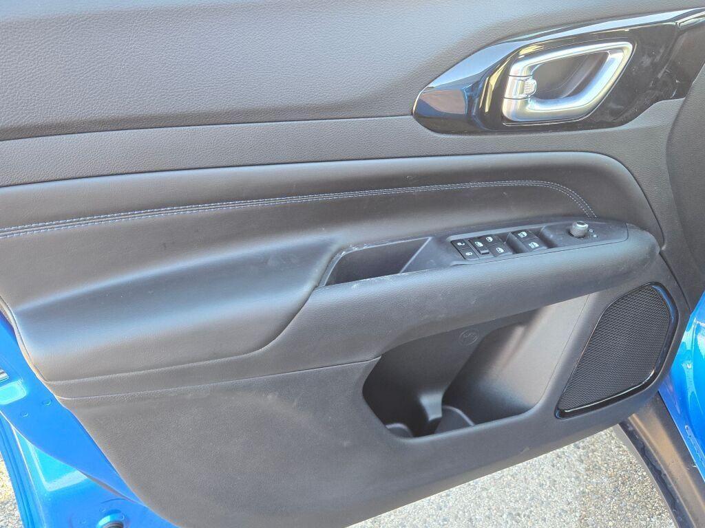 new 2026 Jeep Compass car, priced at $29,495