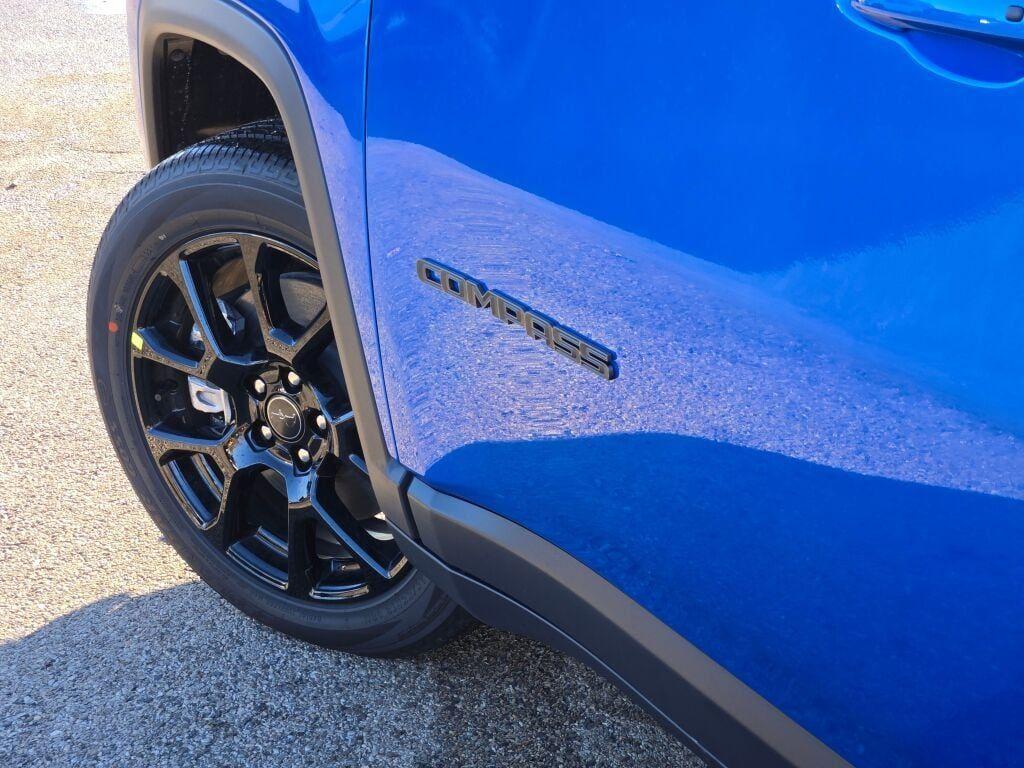 new 2026 Jeep Compass car, priced at $29,495