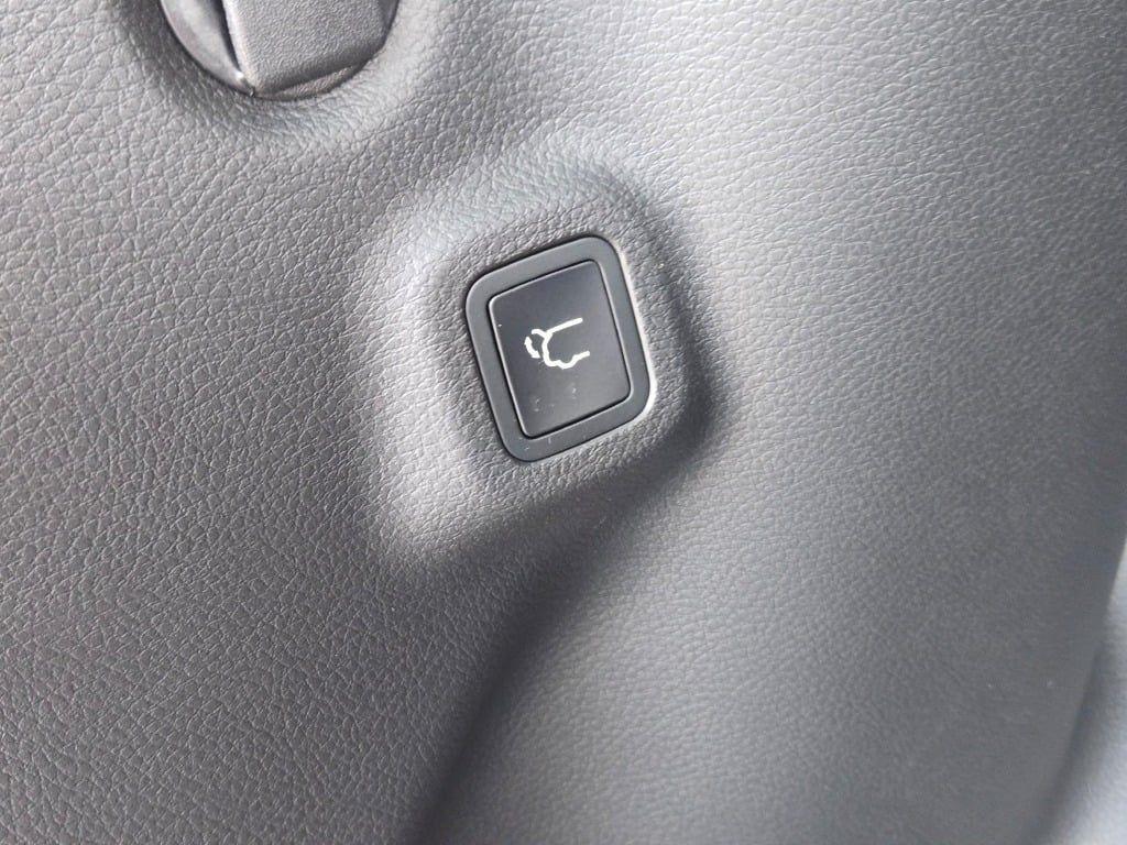 new 2025 Jeep Compass car, priced at $25,999