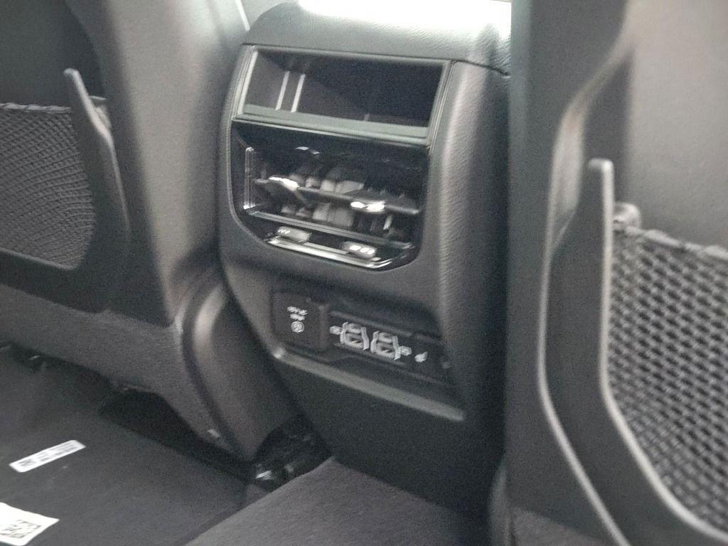 new 2025 Jeep Grand Cherokee car, priced at $51,545