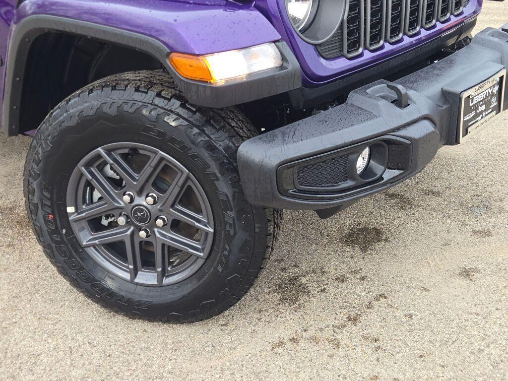 new 2026 Jeep Gladiator car, priced at $49,995