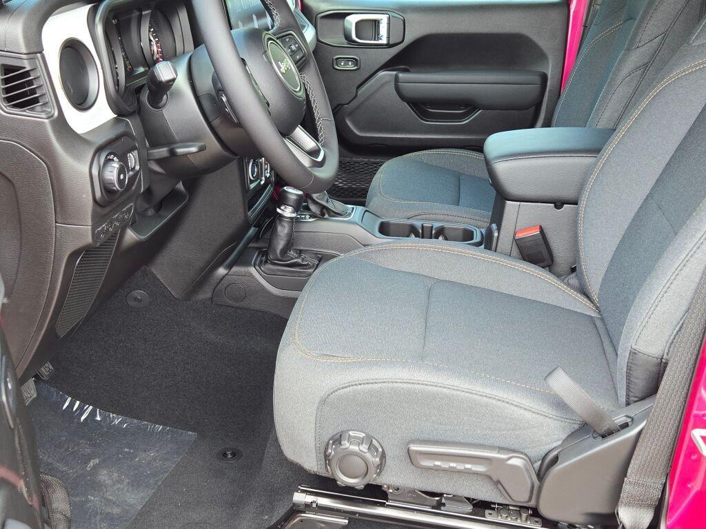 new 2026 Jeep Wrangler car, priced at $50,370