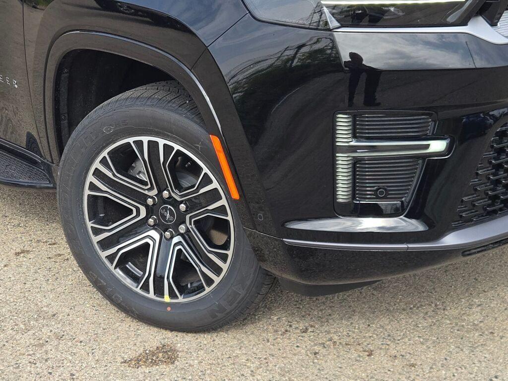 new 2026 Jeep Grand Wagoneer car, priced at $66,956