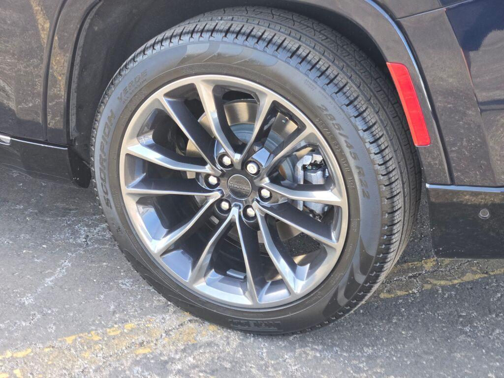 used 2025 Jeep Grand Wagoneer car, priced at $81,732