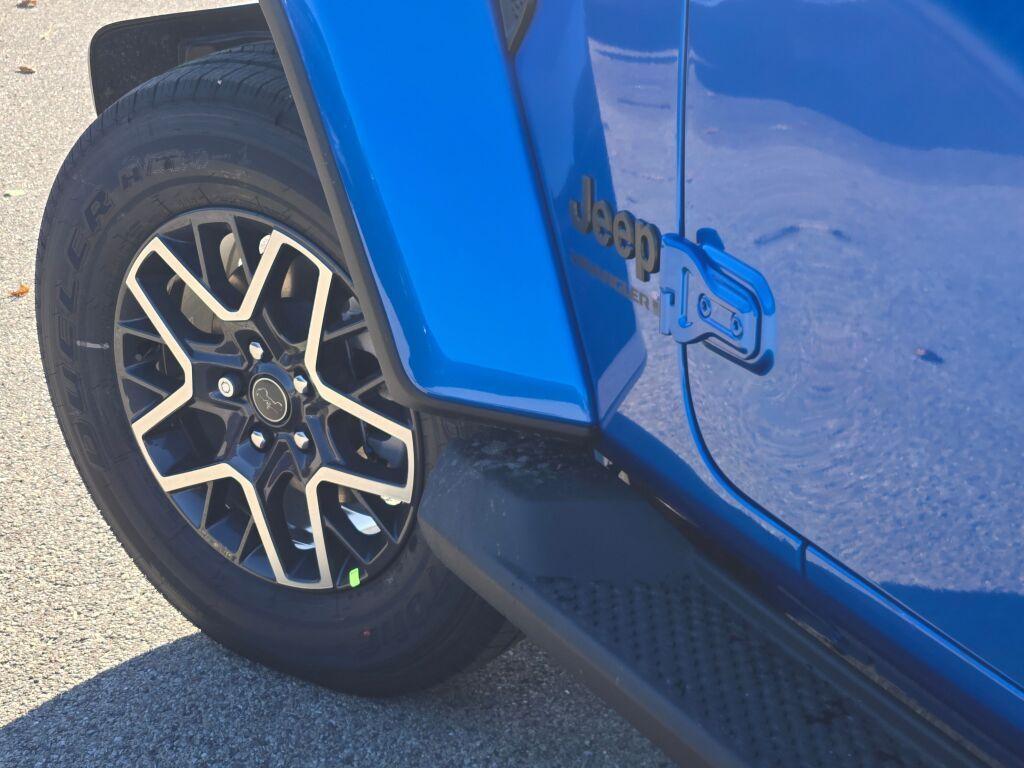 new 2026 Jeep Wrangler car, priced at $51,540