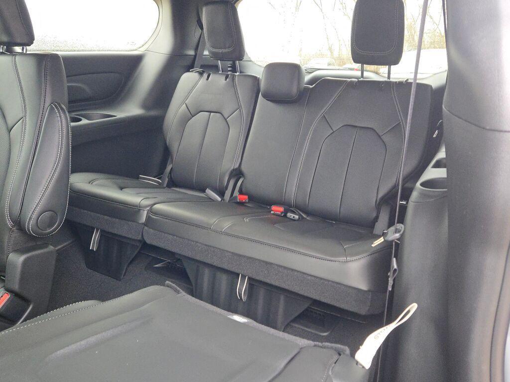 new 2026 Chrysler Pacifica car, priced at $46,060