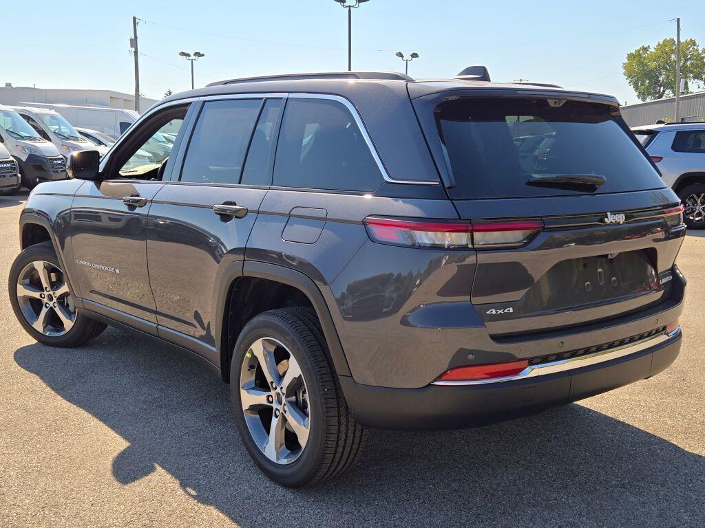 new 2025 Jeep Grand Cherokee car, priced at $53,018