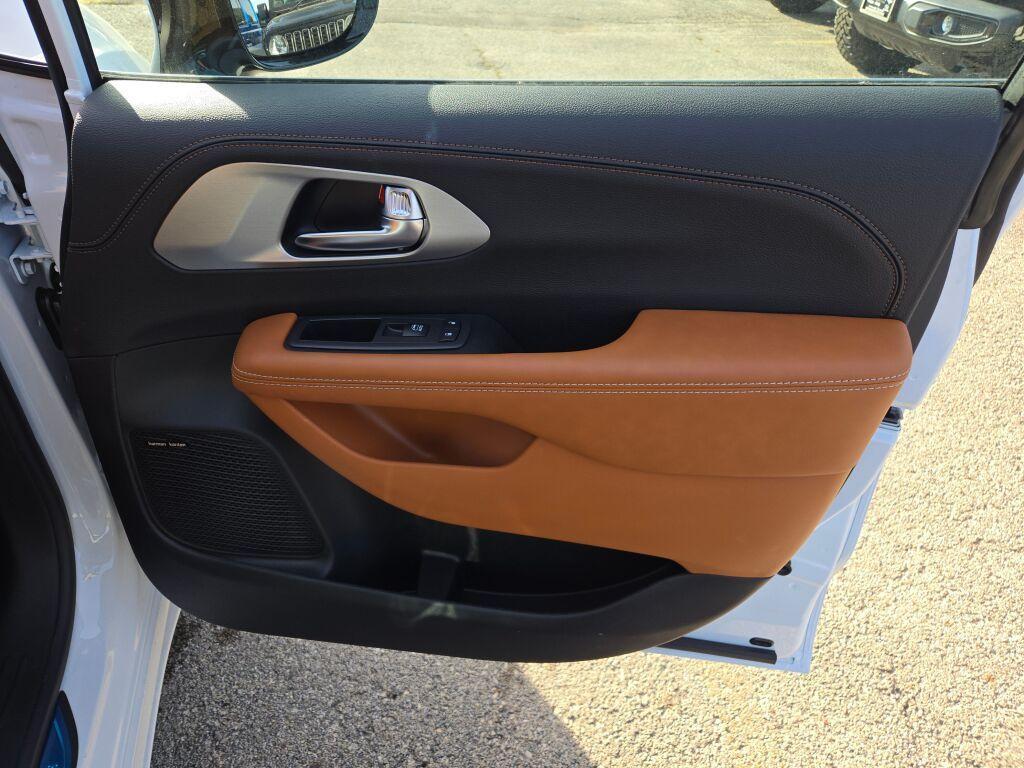 new 2026 Chrysler Pacifica car, priced at $54,750