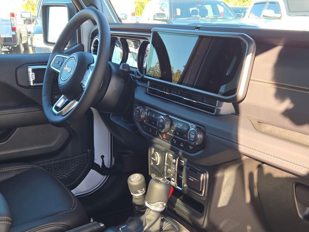 new 2026 Jeep Wrangler car, priced at $54,413