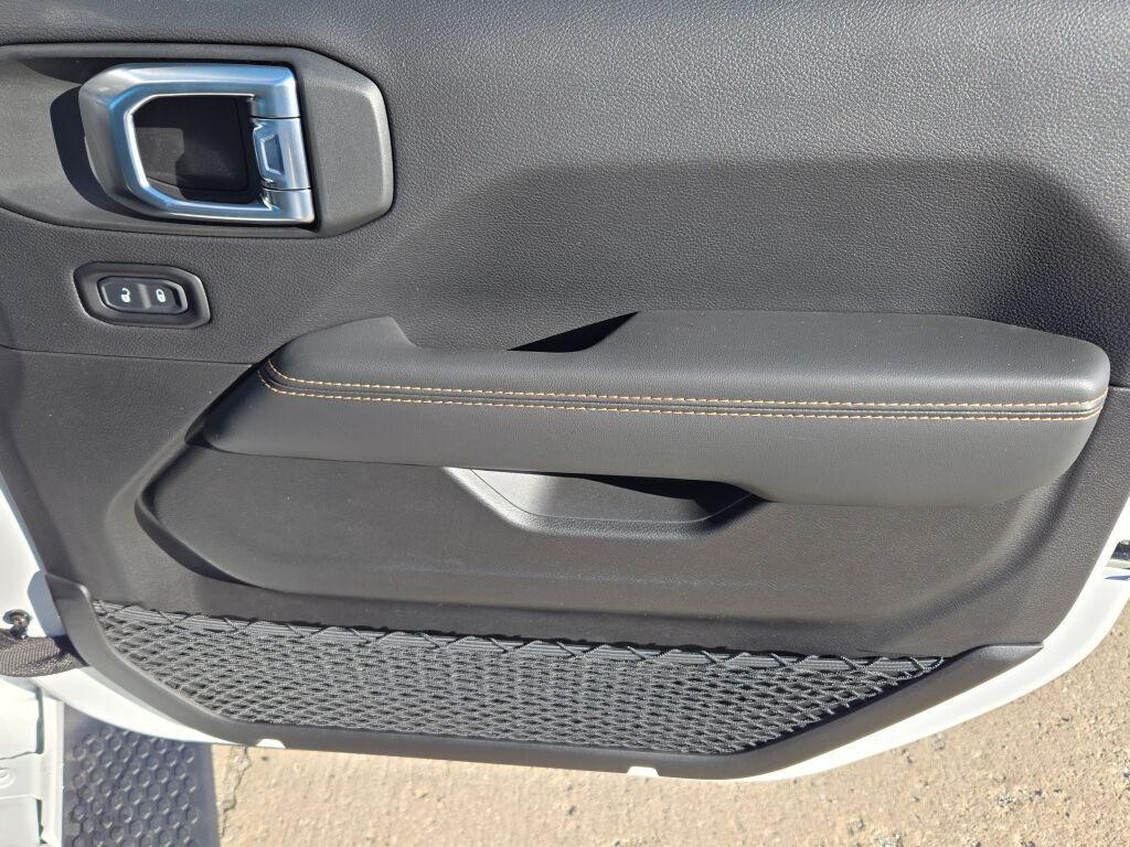 new 2026 Jeep Wrangler car, priced at $54,413