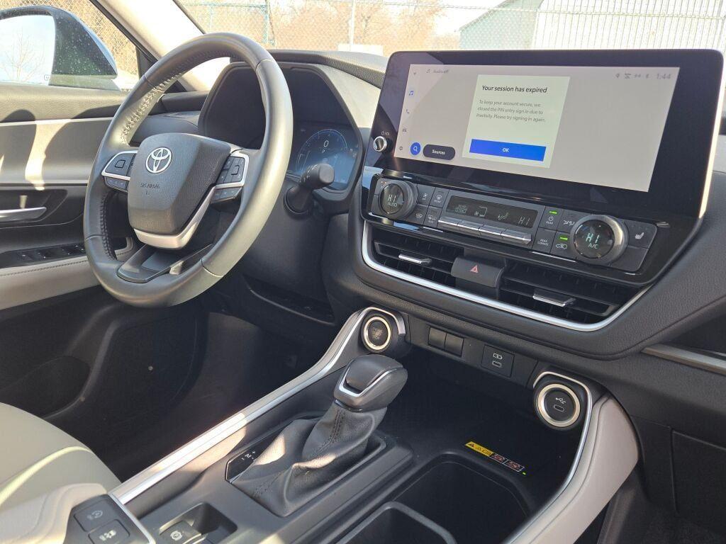 used 2024 Toyota Grand Highlander car, priced at $39,920