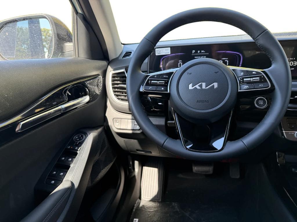 new 2026 Kia Seltos car, priced at $25,321