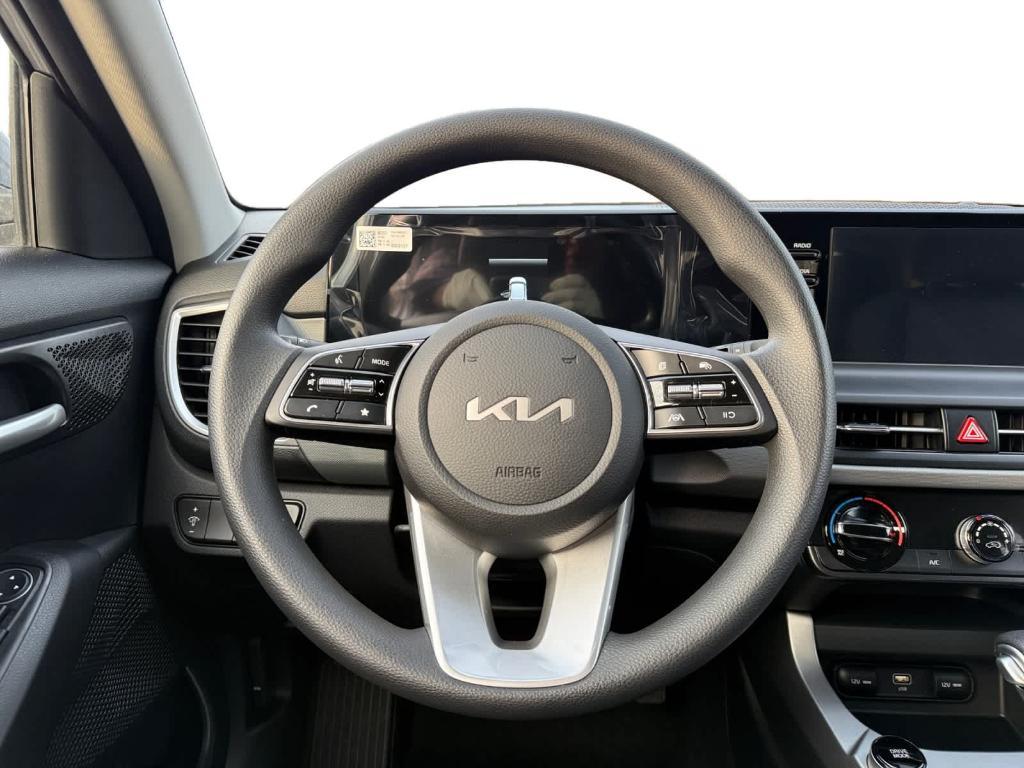 new 2026 Kia Seltos car, priced at $23,390