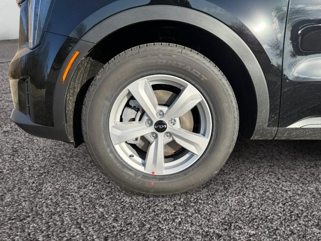 new 2026 Kia Sorento car, priced at $29,988