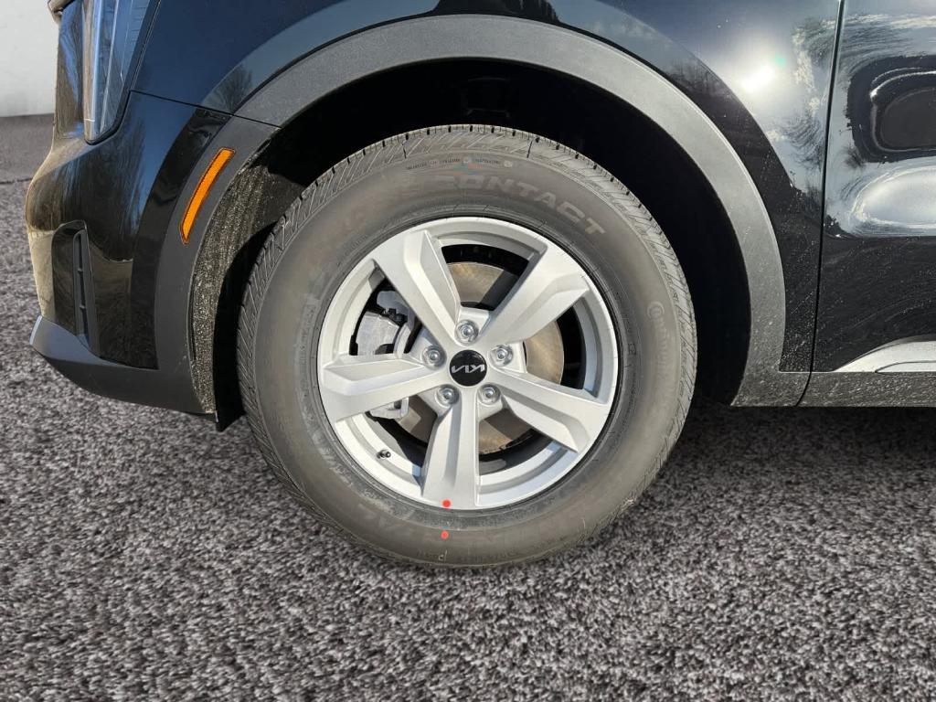 new 2026 Kia Sorento car, priced at $29,988