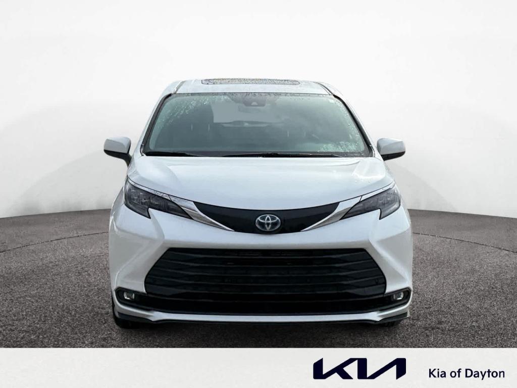 used 2025 Toyota Sienna car, priced at $43,743