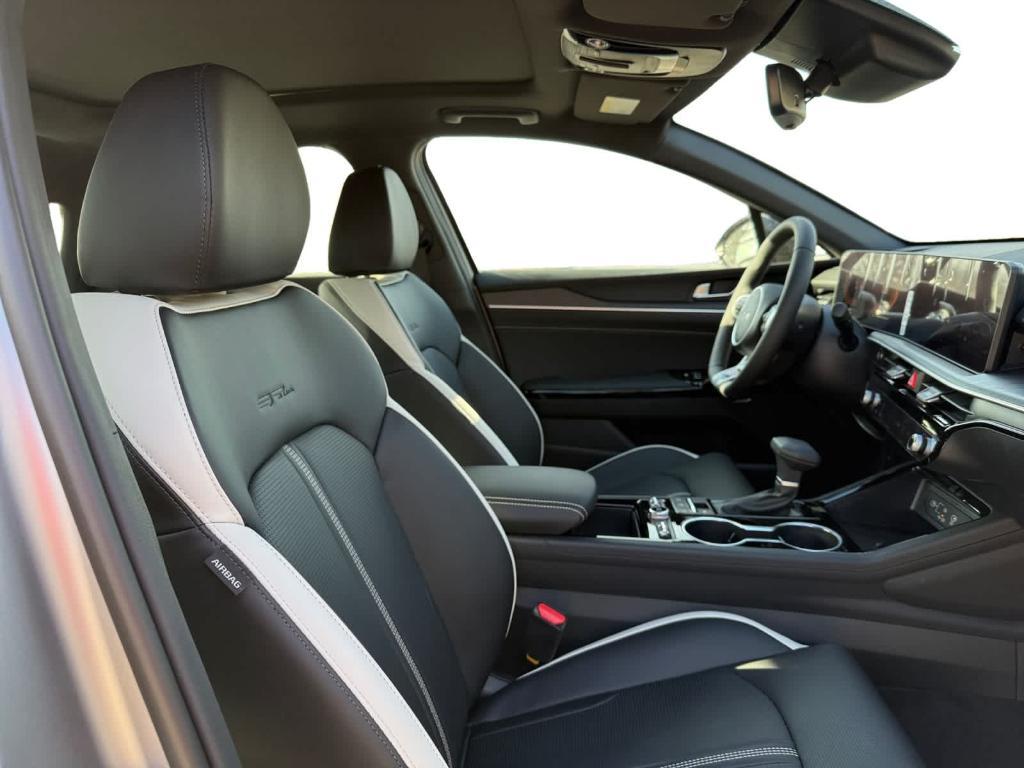 new 2026 Kia K5 car, priced at $31,958
