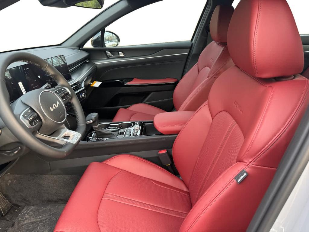 new 2026 Kia K5 car, priced at $28,106