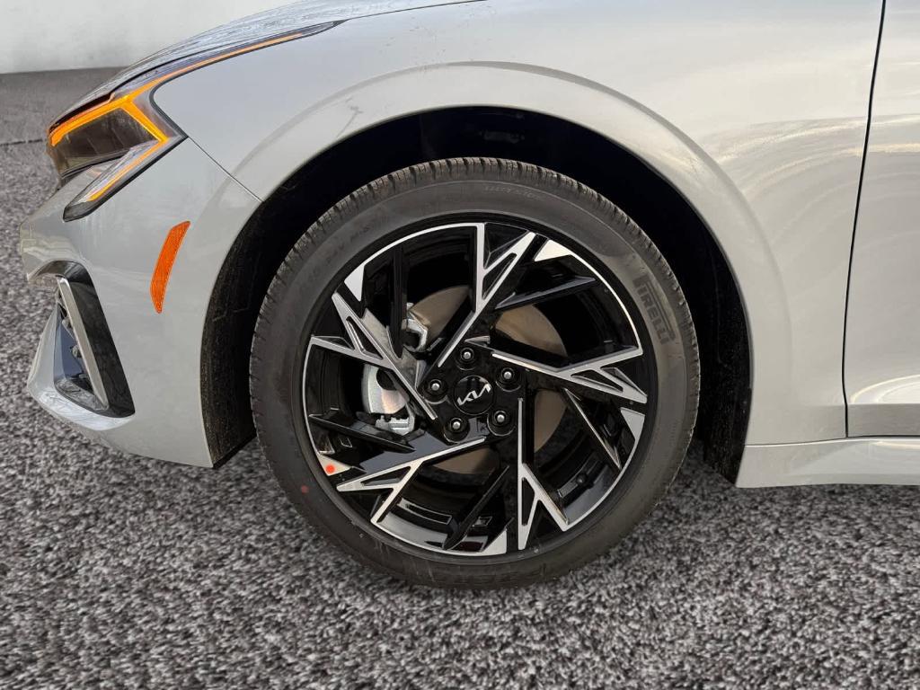 new 2026 Kia K5 car, priced at $28,106