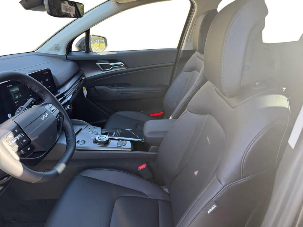 new 2026 Kia Sportage Hybrid car, priced at $36,610