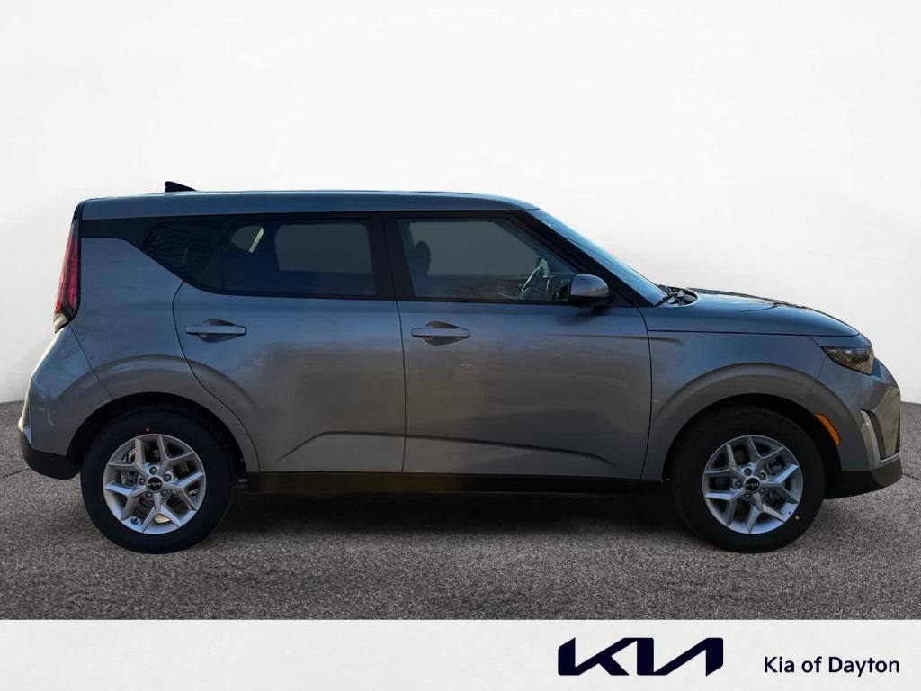 new 2025 Kia Soul car, priced at $19,430