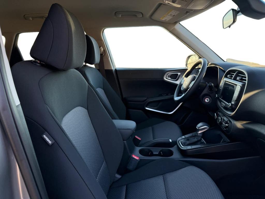 new 2025 Kia Soul car, priced at $19,430