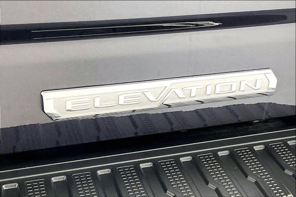 used 2022 GMC Sierra 1500 car, priced at $46,666