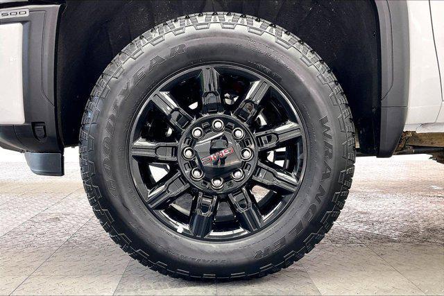 used 2025 GMC Sierra 2500 car, priced at $78,000