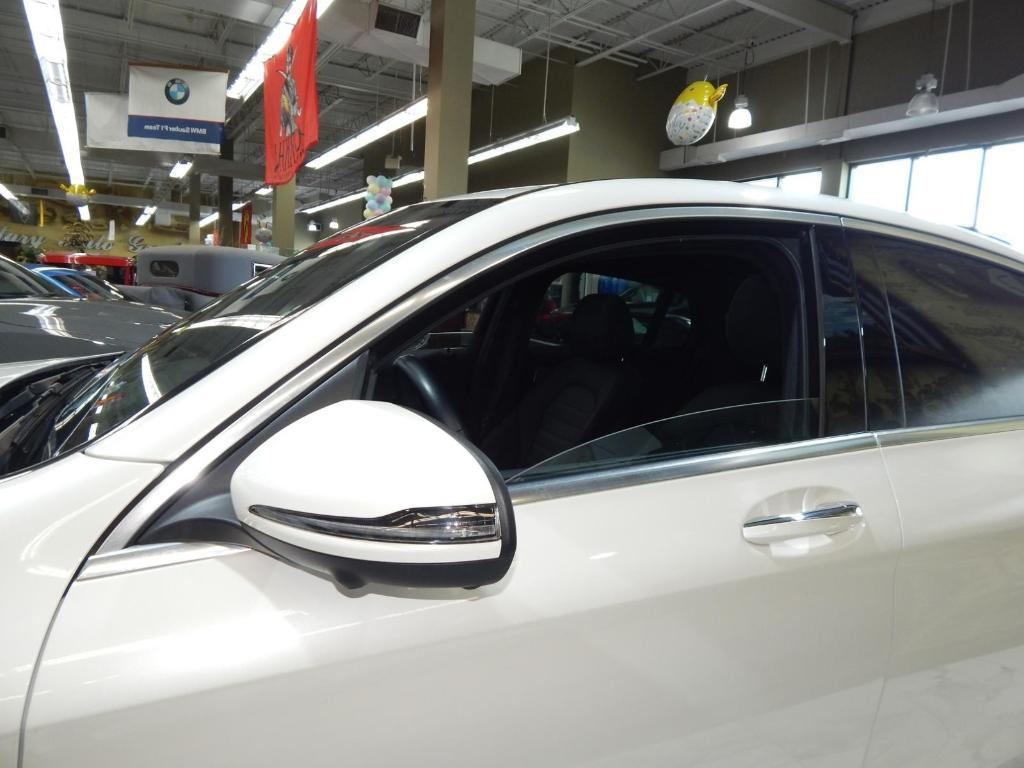 used 2021 Mercedes-Benz GLC 300 car, priced at $30,875