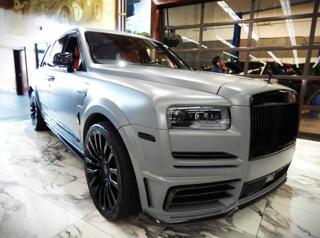 used 2020 Rolls-Royce Cullinan car, priced at $389,995