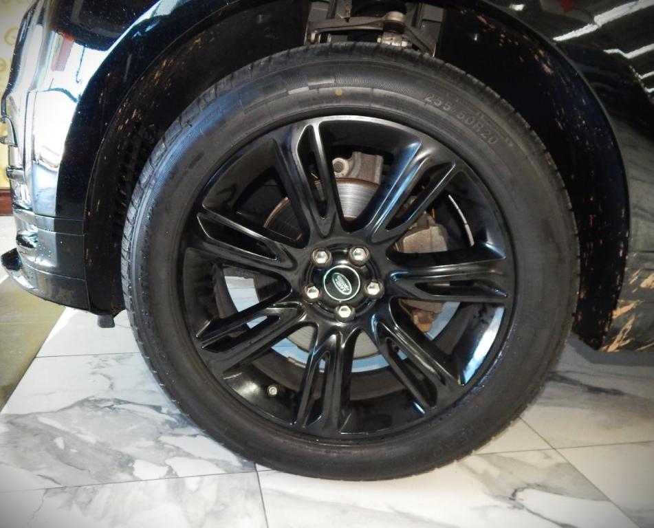 used 2021 Land Rover Range Rover Velar car, priced at $30,549