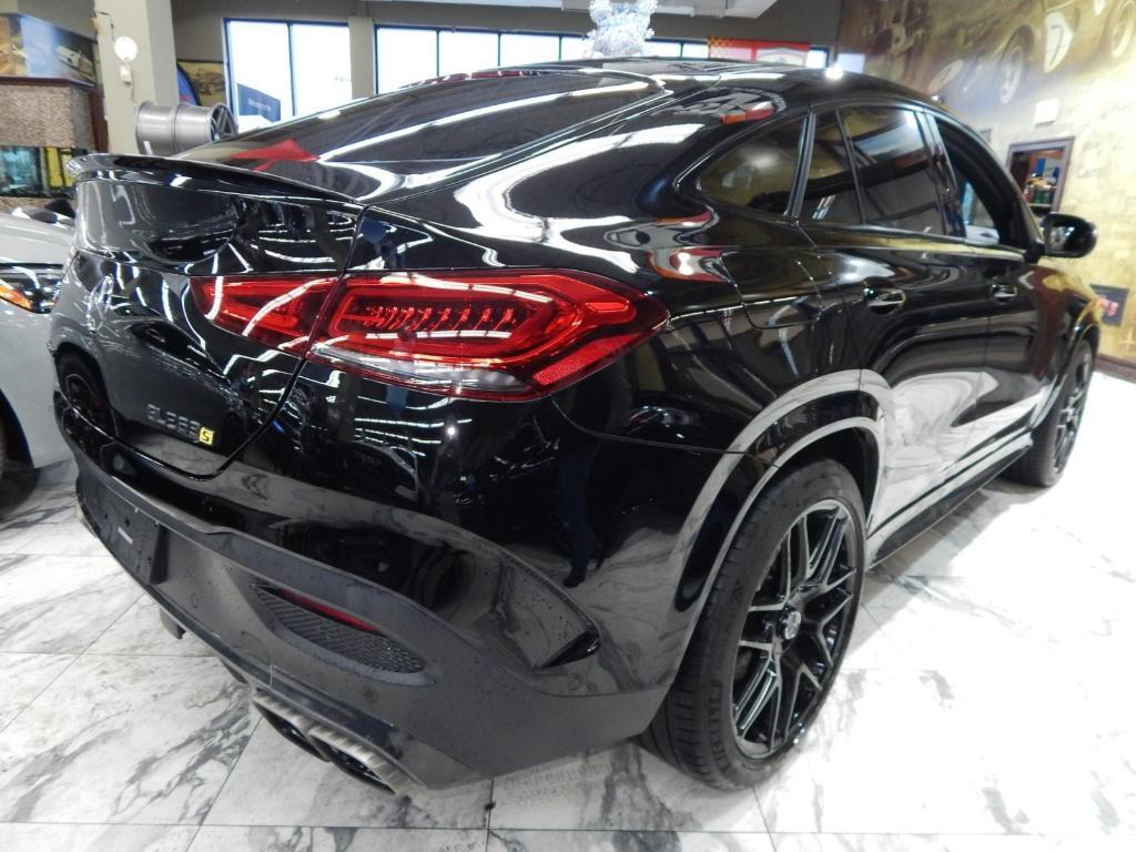 used 2021 Mercedes-Benz AMG GLE 63 car, priced at $61,895