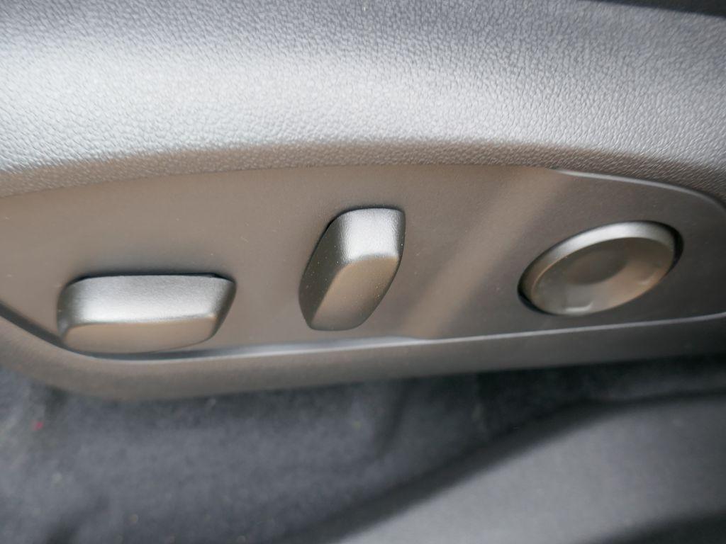 new 2026 Chevrolet Traverse car