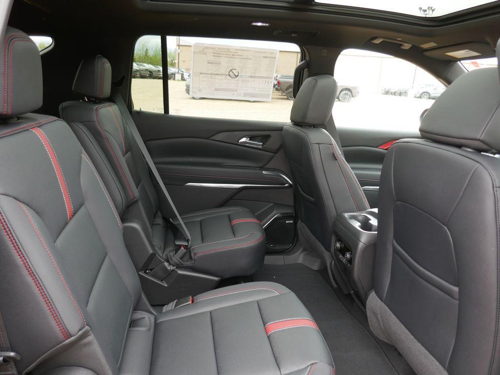 new 2026 Chevrolet Traverse car