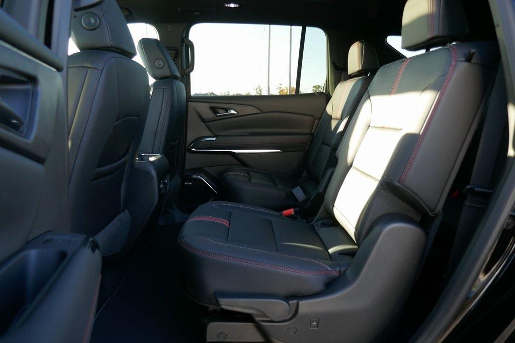 new 2026 Chevrolet Traverse car, priced at $56,442