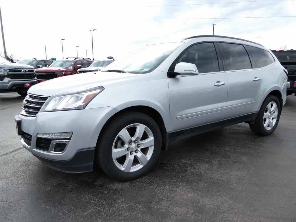 used 2017 Chevrolet Traverse car, priced at $9,495