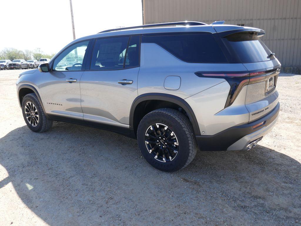 new 2026 Chevrolet Traverse car, priced at $56,730